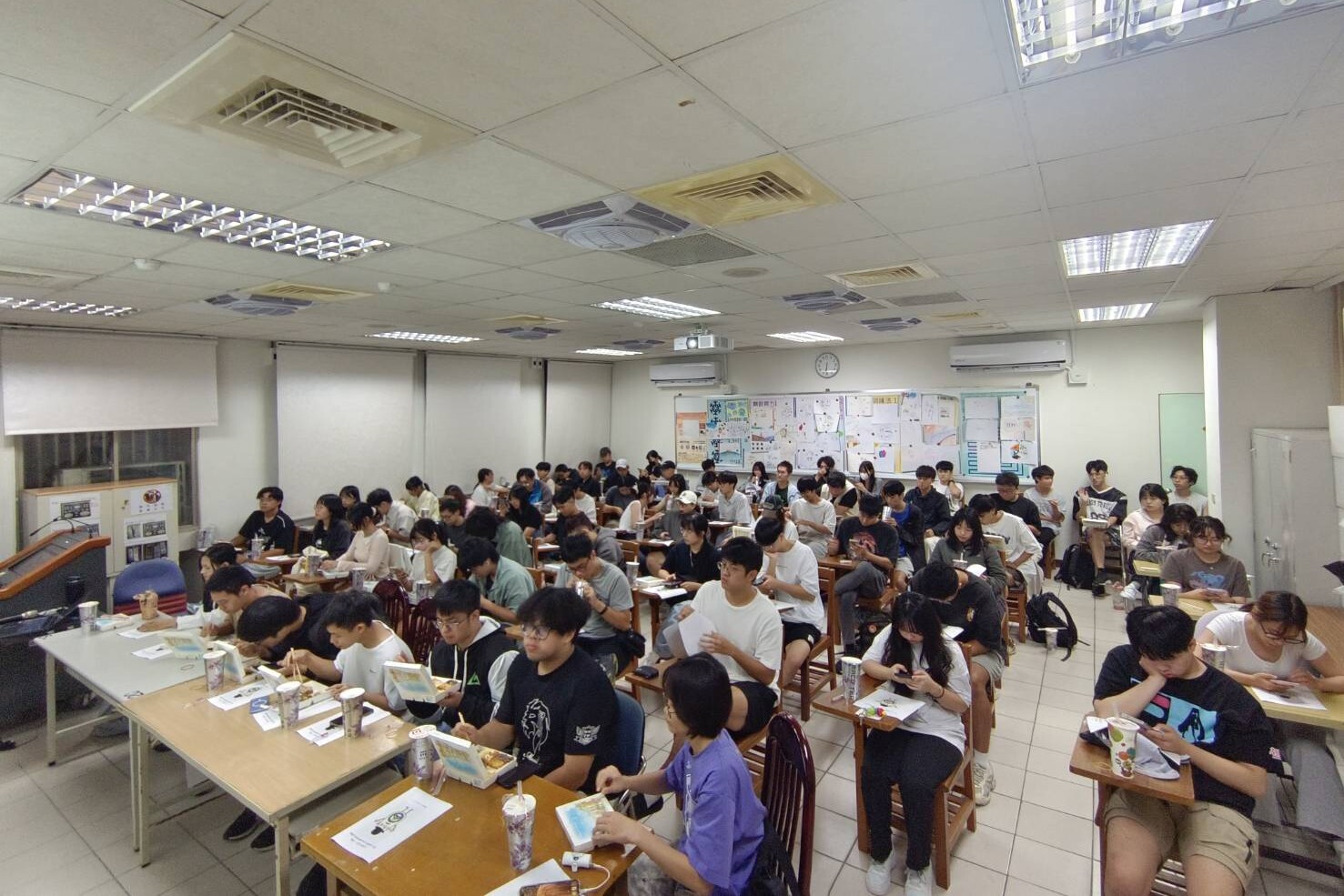 115學年度第一學期學生社團幹部研習圖片